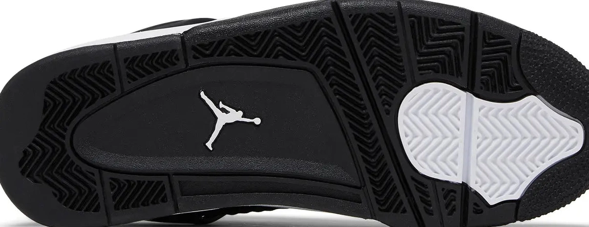 Retro 4 GS White Jordan Thunder 0824